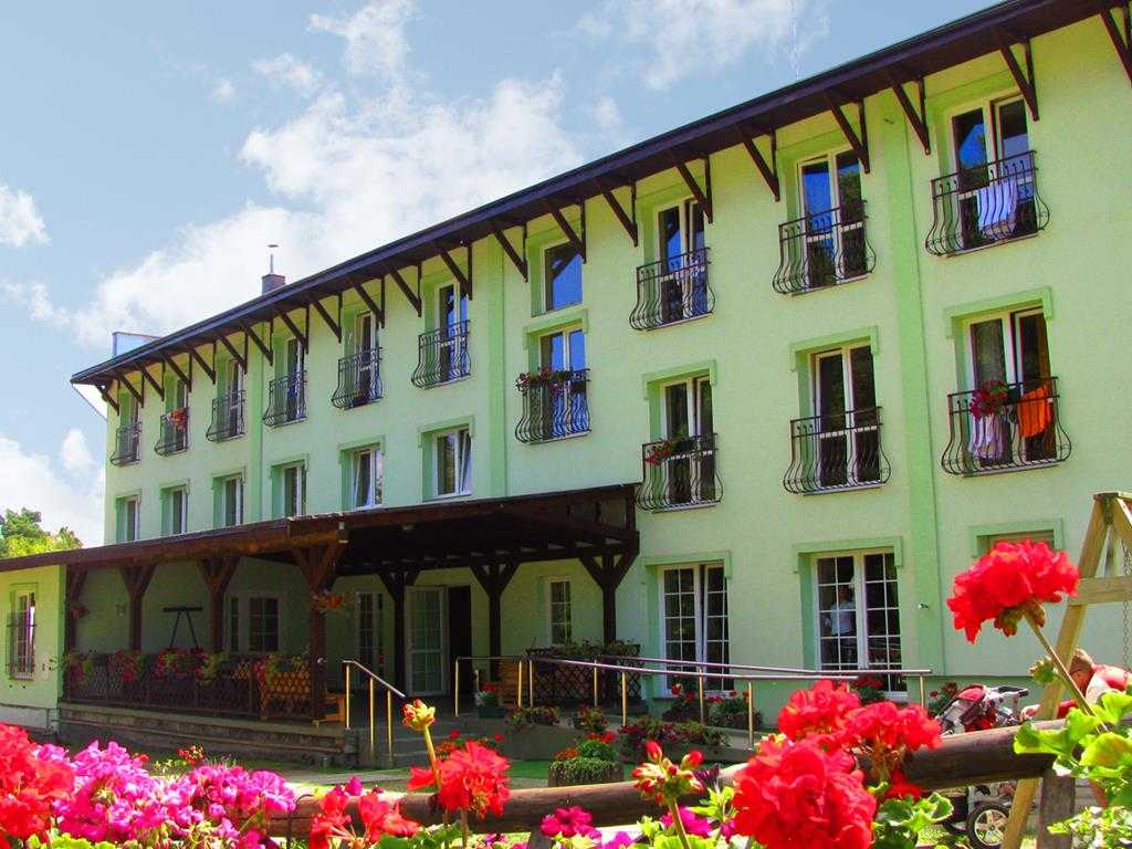 Ośrodek Wypoczynkowy MŁYNARZ